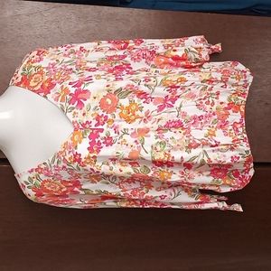 Floral top